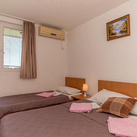 Apartment Knezevic Petrovac Luaran gambar