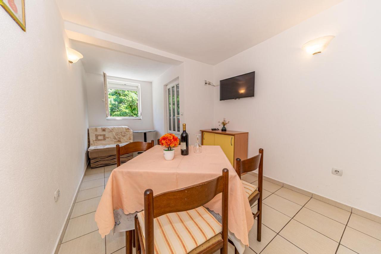 Apartment Knezevic Petrovac Luaran gambar