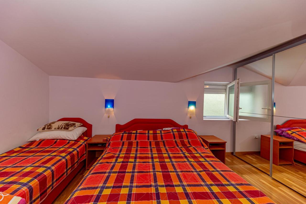 Apartment Knezevic Petrovac Luaran gambar