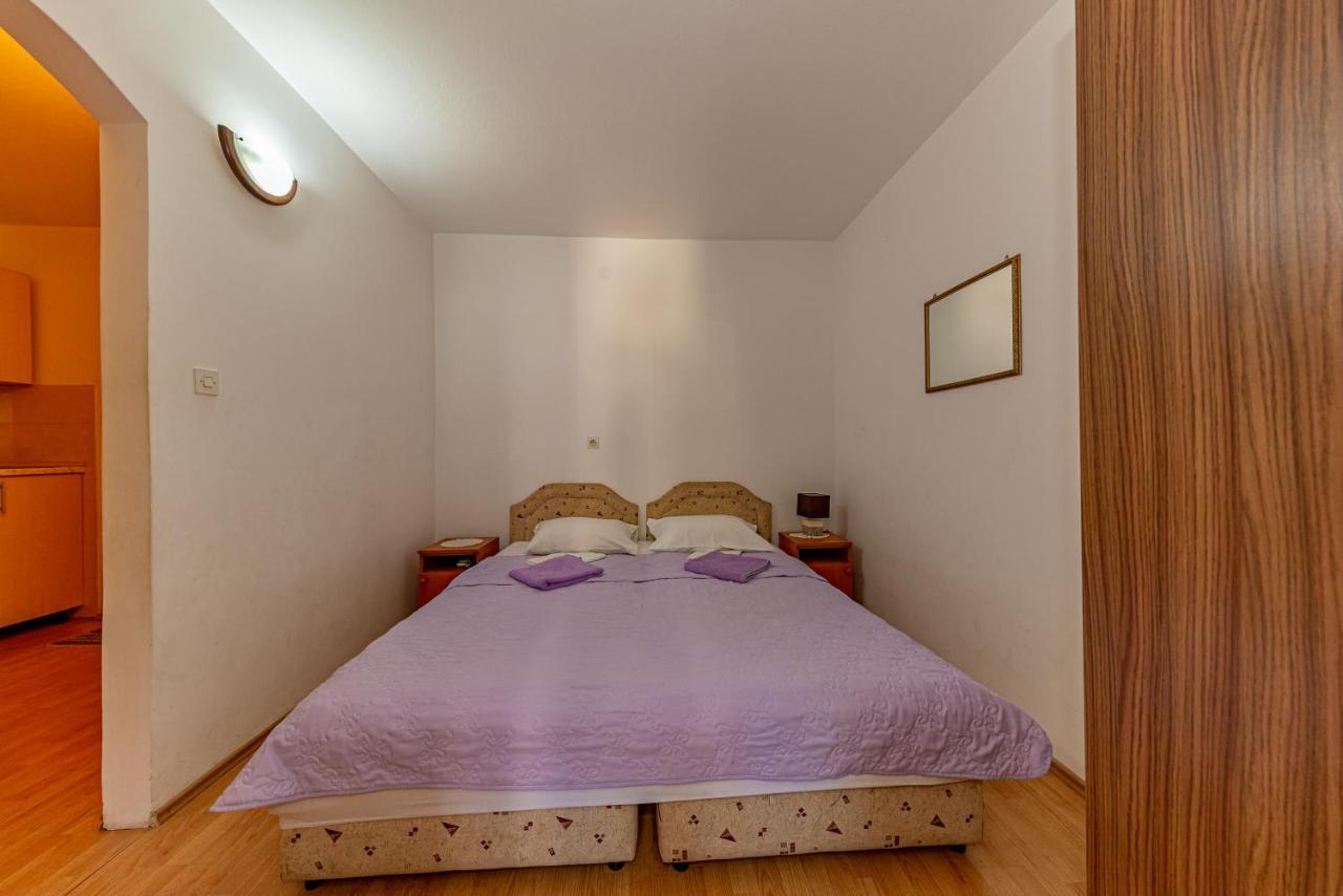 Apartment Knezevic Petrovac Luaran gambar