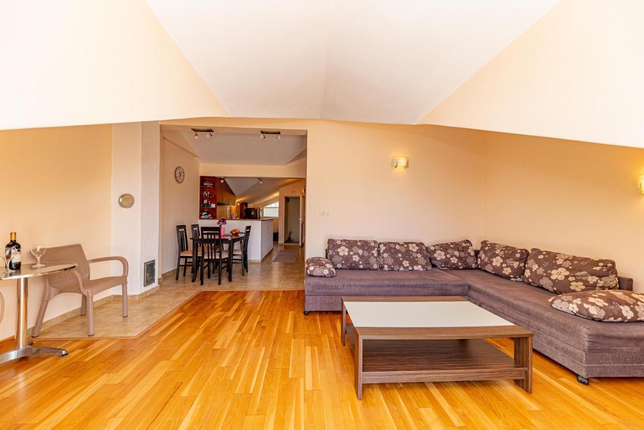 Apartment Knezevic Petrovac Luaran gambar