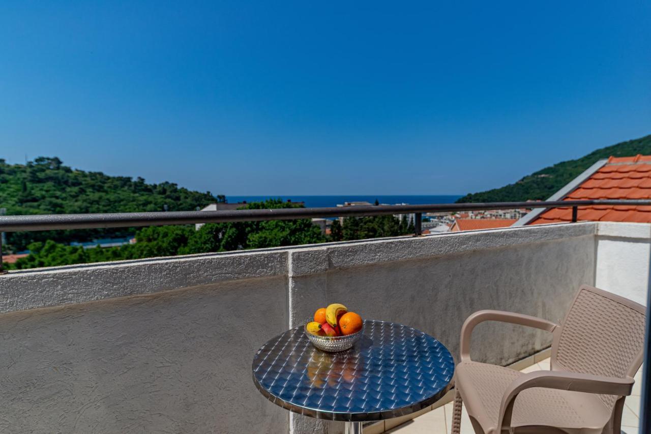 Apartment Knezevic Petrovac Luaran gambar