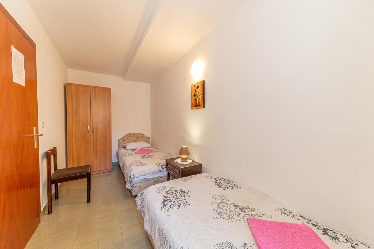 Apartment Knezevic Petrovac Luaran gambar